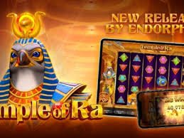 Filipino player claiming a game ph promotion bonus on mobile in the Philippines